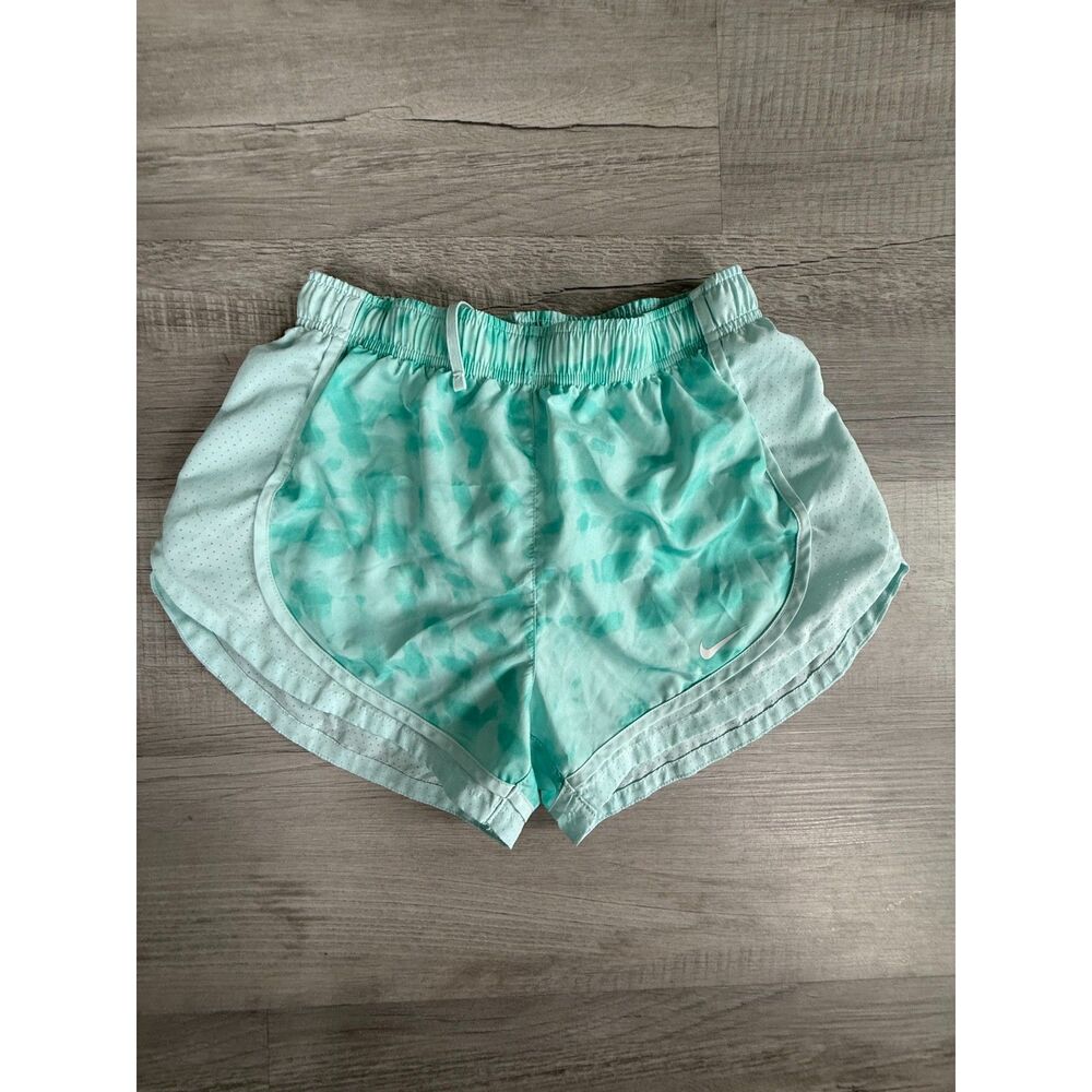 Nike small dri fit athletic shorts